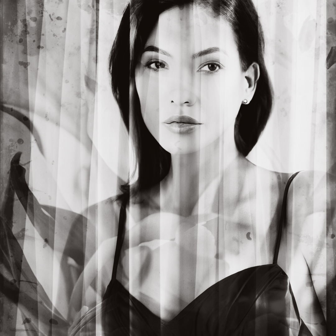 Irem [From the series: »Depth of surface (perforated shell)«]